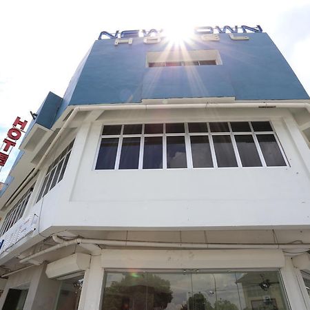 New Town Hotel Klang Ngoại thất bức ảnh